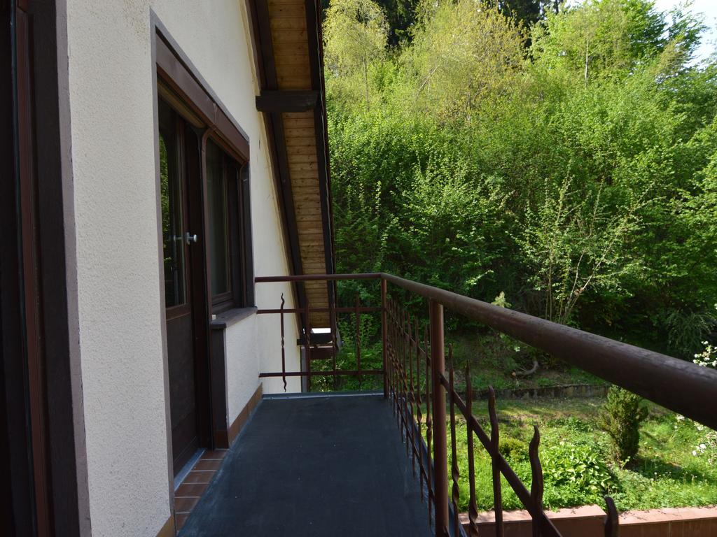 Holiday Home With Garden In Hellenthal Eifel מראה חיצוני תמונה